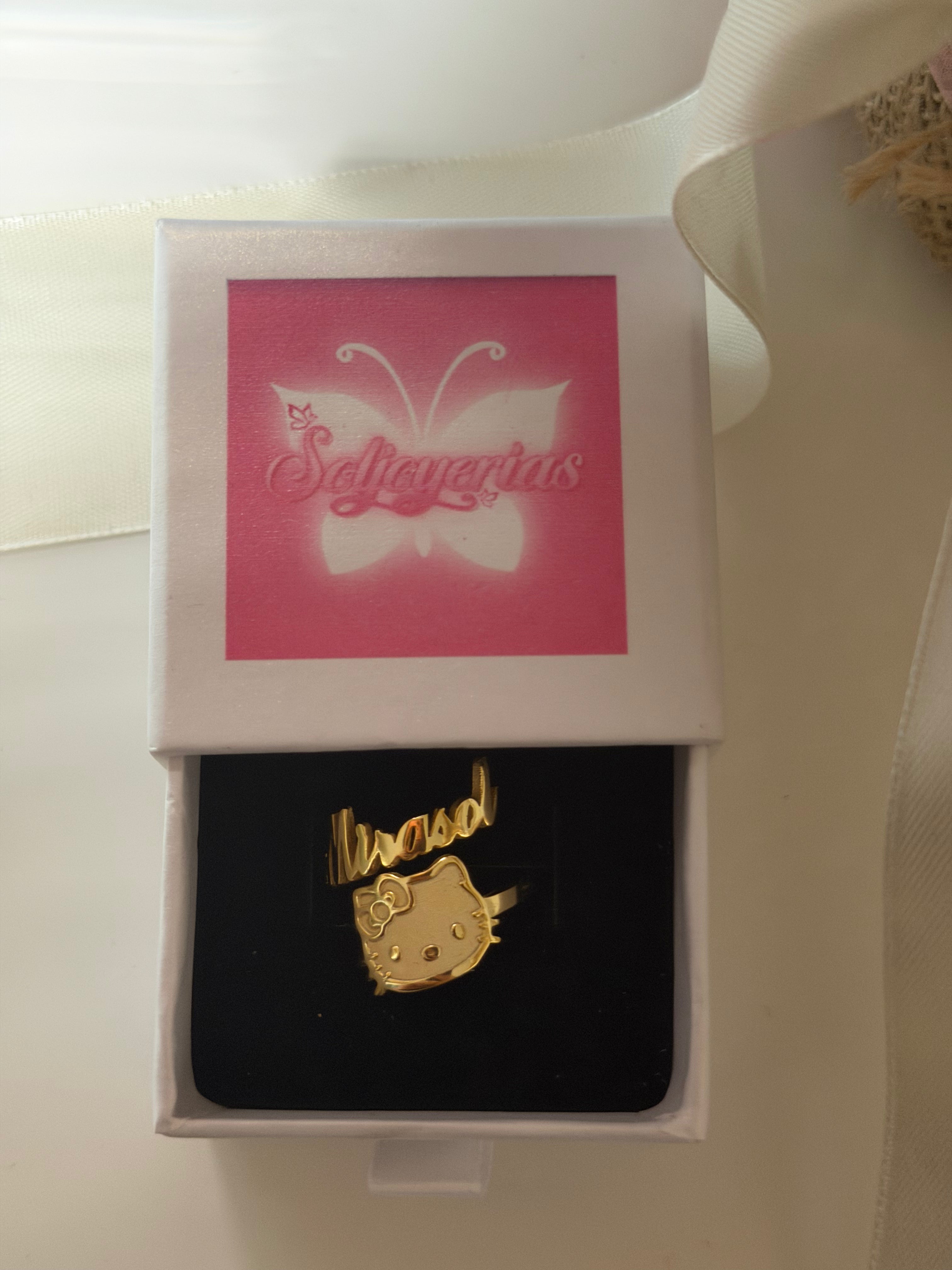 Kitty name ring